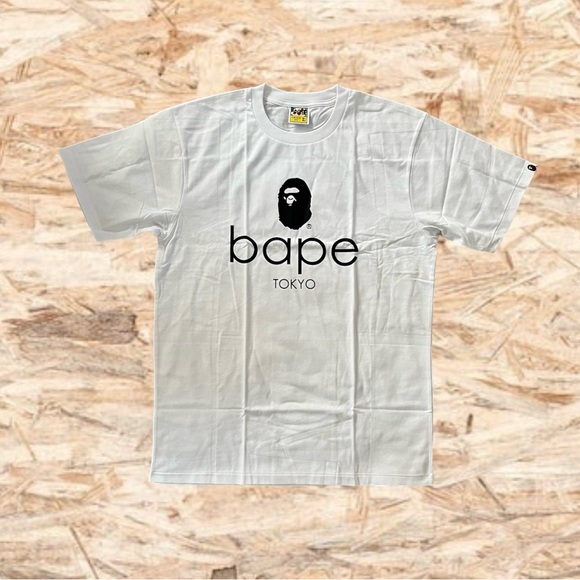 🤎New🤎 A BATHING APE Tokyo White Tee - Picture 1 of 7